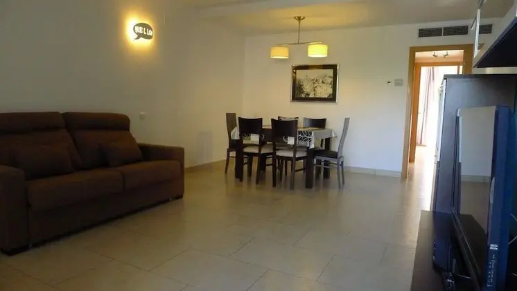 Apart Daire, 2 Yatak Odası, 2 Banyolu