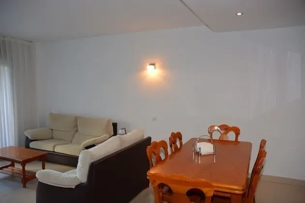 Apart Daire, 2 Yatak Odası, 2 Banyolu