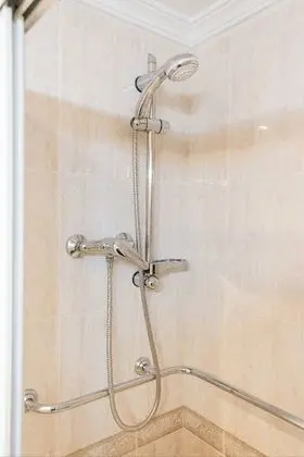 Family Apart Daire, Sigara İçilmez, Teras