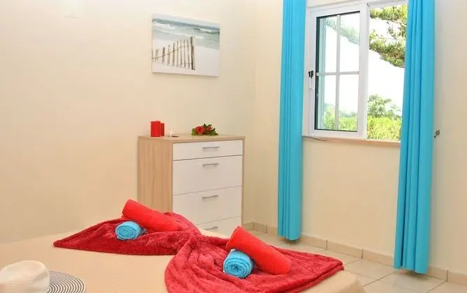 Apart Daire, 2 Yatak Odası, Havuz Kullanımı, Havuz Manzaralı