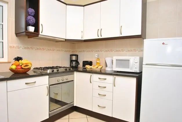 Apart Daire, 2 Yatak Odası, Havuz Kullanımı, Havuz Manzaralı