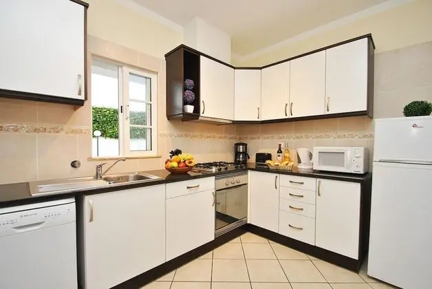 Apart Daire, 2 Yatak Odası, Havuz Kullanımı, Havuz Manzaralı