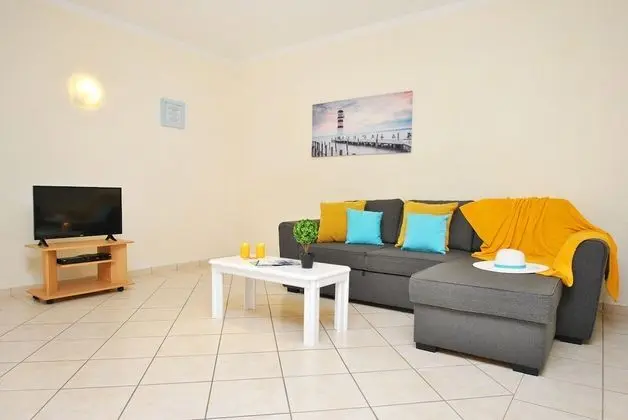 Apart Daire, 2 Yatak Odası, Havuz Kullanımı, Havuz Manzaralı