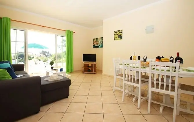 Apart Daire, 2 Yatak Odası, Havuz Kullanımı, Havuz Manzaralı