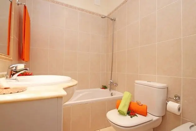 Apart Daire, 2 Yatak Odası, Havuz Kullanımı, Havuz Manzaralı