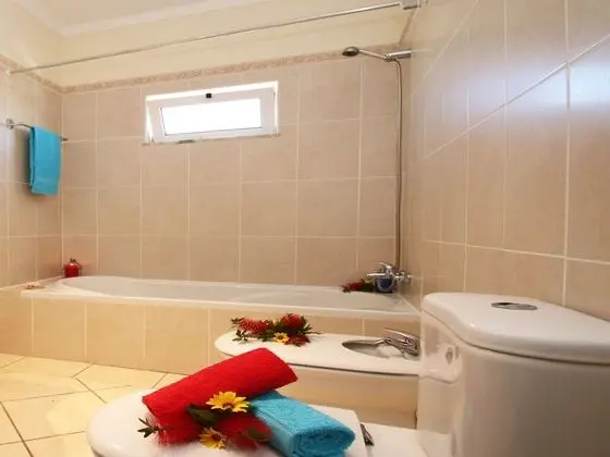 Apart Daire, 2 Yatak Odası, Havuz Kullanımı, Deniz Manzaralı