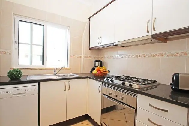 Apart Daire, 2 Yatak Odası, Havuz Kullanımı, Deniz Manzaralı