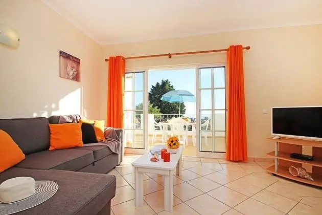 Apart Daire, 2 Yatak Odası, Havuz Kullanımı, Deniz Manzaralı