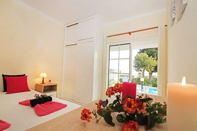 Apart Daire, 1 Yatak Odası, Havuz Kullanımı, Havuz Manzaralı