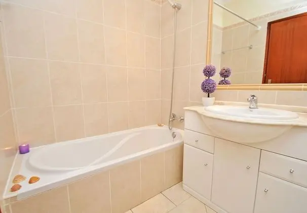 Apart Daire, 1 Yatak Odası, Havuz Kullanımı, Havuz Manzaralı