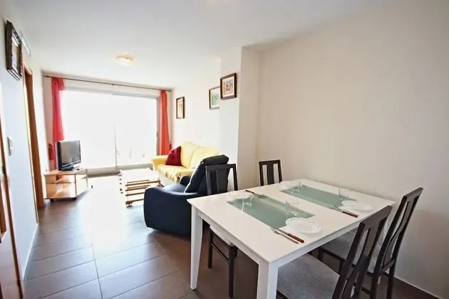 Apart Daire, 2 Yatak Odası, Balkon