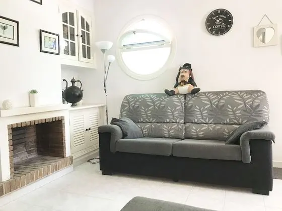Apart Daire, 2 Yatak Odası, Teras, Avlu Manzaralı