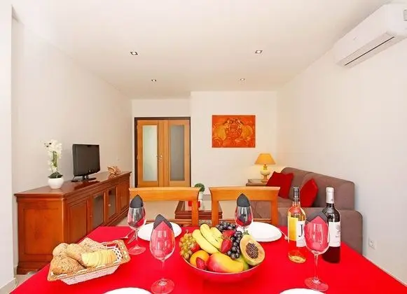 Apart Daire, 2 Yatak Odası, Havuz Kullanımı, Havuz Manzaralı