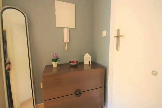 Stüdyo, Golf Manzaralı