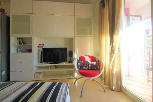 Stüdyo, Golf Manzaralı