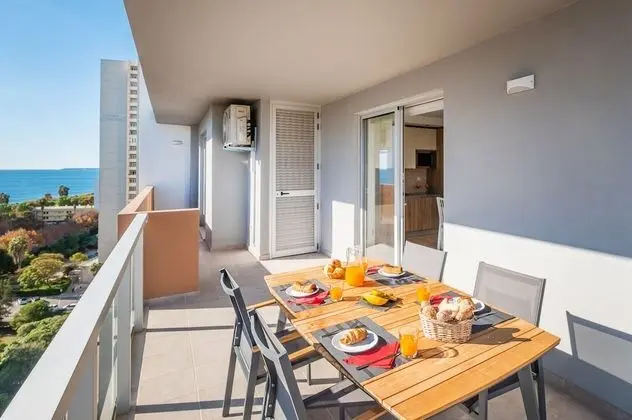 Apart Daire, 2 Yatak Odası, Havuz Kullanımı, Deniz Manzaralı