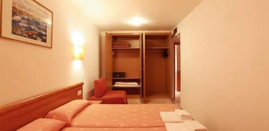 Apart Daire, 2 Yatak Odası (163109)