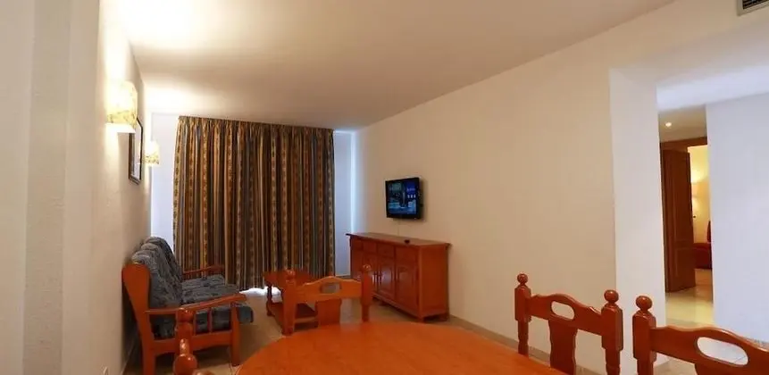 Apart Daire, 2 Yatak Odası (163109)