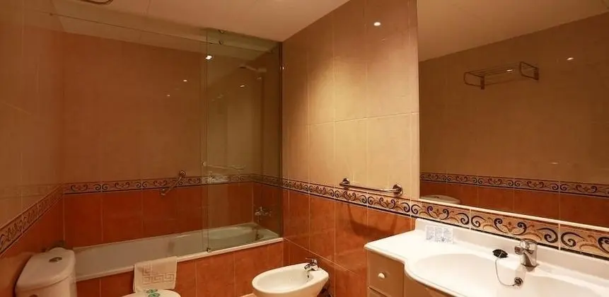 Apart Daire, 2 Yatak Odası (163109)