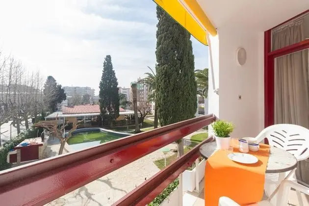 Apart Daire, 2 Yatak Odası, Balkon
