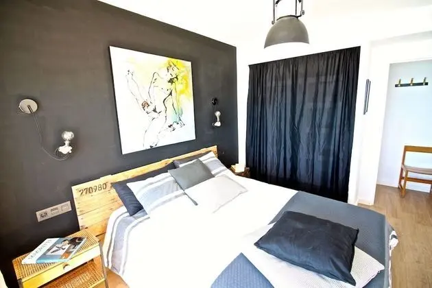 Apart Daire, 2 Yatak Odası, Teras, Denize Bakan