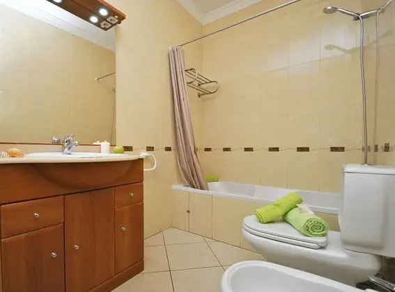 Apart Daire, 2 Yatak Odası, Havuz Kullanımı, Plaj Kenarı