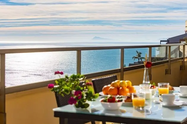 Apart Daire, 2 Yatak Odası, Deniz Manzaralı