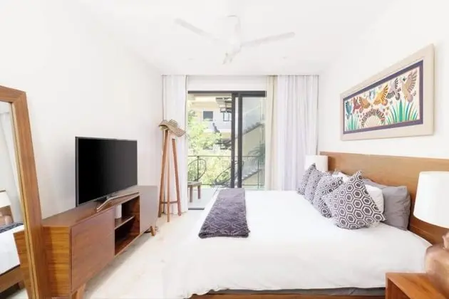 Luxury Apart Daire, 2 Yatak Odası, Mutfak, Havuz Manzaralı