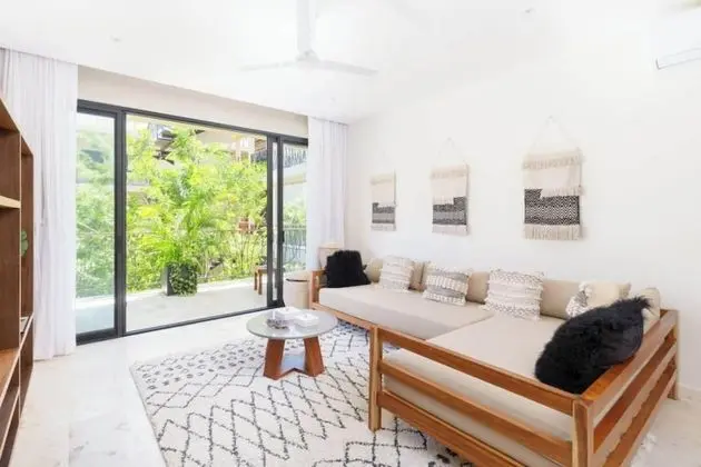 Luxury Apart Daire, 2 Yatak Odası, Mutfak, Havuz Manzaralı