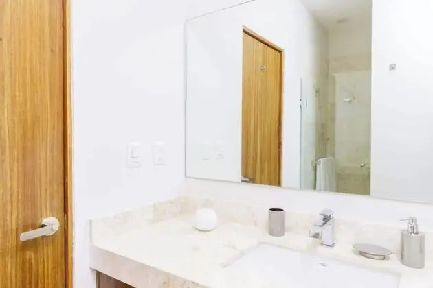 Luxury Apart Daire, 2 Yatak Odası, Mutfak, Havuz Manzaralı