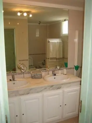 Panoramic Apart Daire, 2 Yatak Odası, Havuz Kullanımı, Deniz Manzaralı