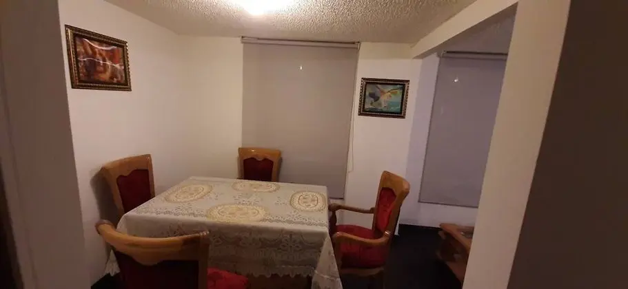 Daire, 3 Yatak Odası, Sigara İçilebilir, Mikrodalga