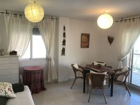 Apart Daire, 1 Yatak Odası, Havuz Manzaralı