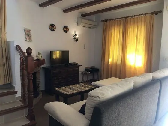 Apart Daire, 2 Yatak Odası, Havuz Manzaralı