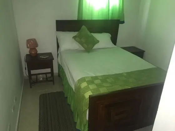 Two Bedroom Bedroom Aparment With Balcony (Upstairs)