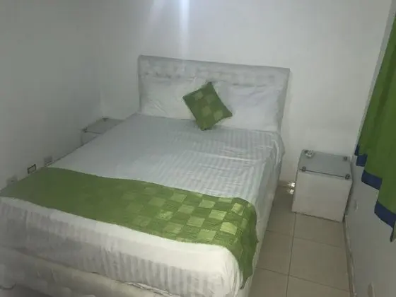 Two Bedroom Bedroom Aparment With Balcony (Upstairs)