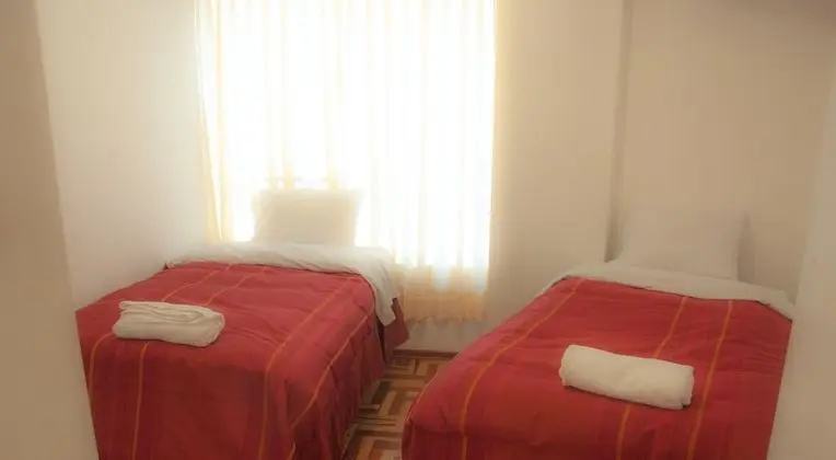 Classic Apart Daire, 3 Yatak Odası, Mutfak, Avlu