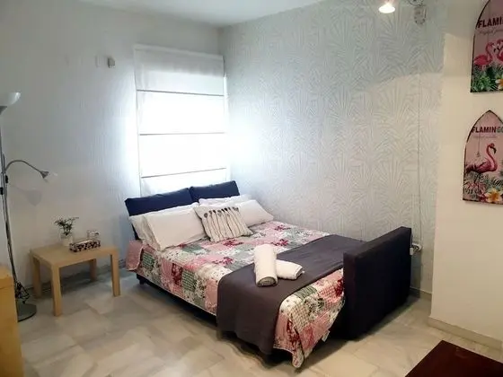 Apart Daire, 1 Yatak Odası, Avlu Manzaralı