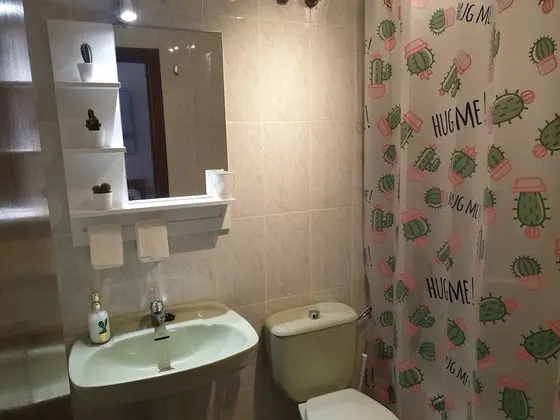 Apart Daire, 1 Yatak Odası, Avlu Manzaralı