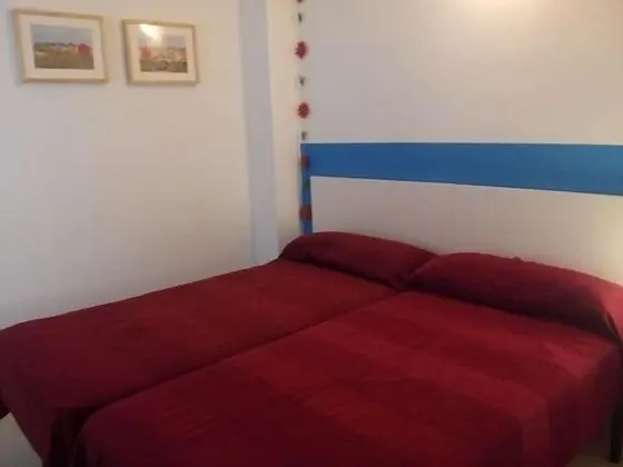 Apart Daire, 2 Yatak Odası, Balkon, Havuz Manzaralı