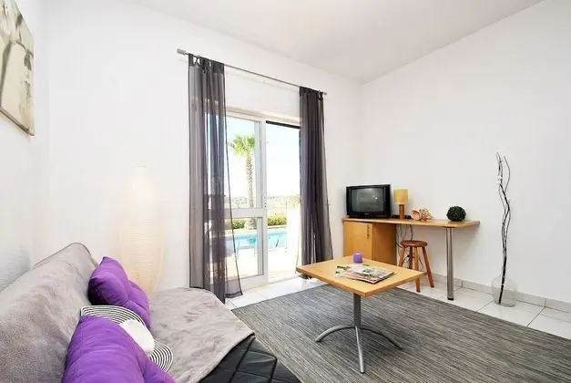 Apart Daire, 1 Yatak Odası, Havuz Kullanımı, Havuz Manzaralı