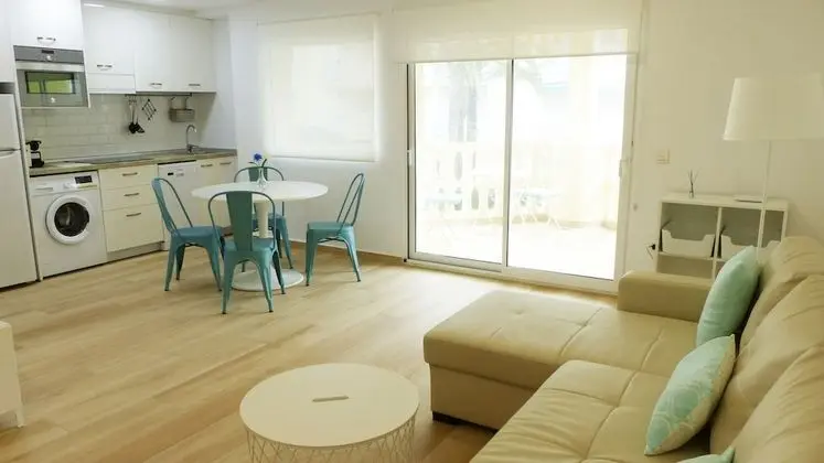 Apart Daire, 2 Yatak Odası, Balkon