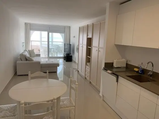 Stüdyo, Deniz Manzaralı