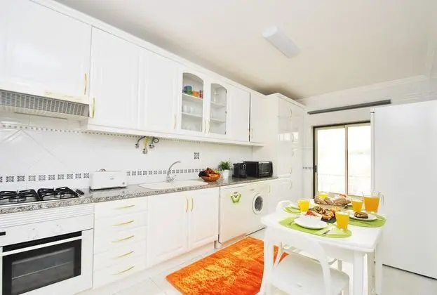 Apart Daire, 2 Yatak Odası, Havuz Kullanımı, Deniz Manzaralı