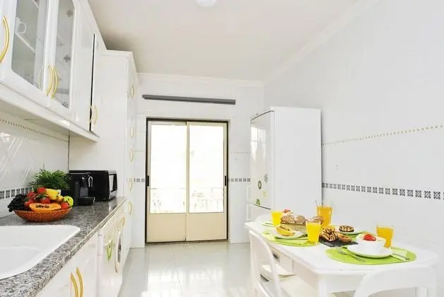 Apart Daire, 2 Yatak Odası, Havuz Kullanımı, Deniz Manzaralı