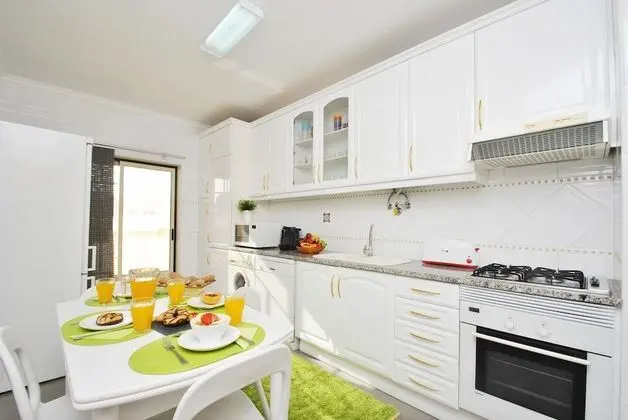 Apart Daire, 2 Yatak Odası, Havuz Kullanımı, Deniz Manzaralı