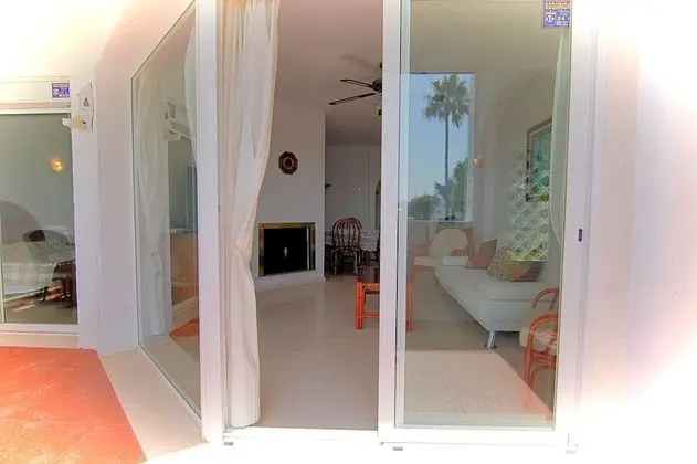 Apart Daire, 2 Yatak Odası, Teras, Bahçe Manzaralı