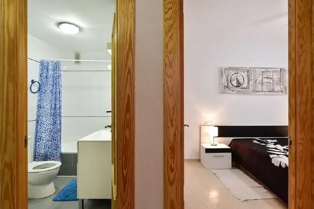 Apart Daire, 2 Yatak Odası, Balkon, Avlu Manzaralı