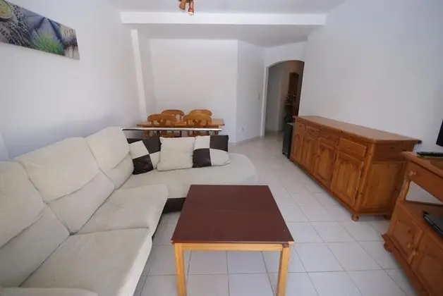 Apart Daire, 2 Yatak Odası, Havuz Manzaralı