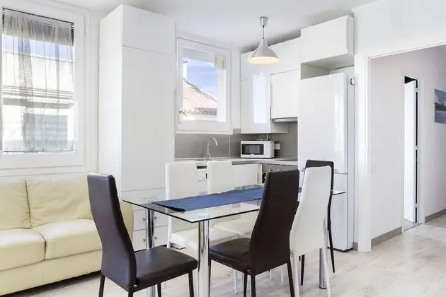 Apart Daire, 2 Yatak Odası, Balkon, Kısmi Deniz Manzaralı